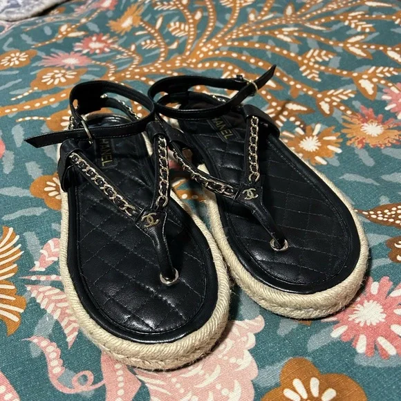 CHANEL Lambskin Chain CC Thong Espadrille Sandals 39 Black